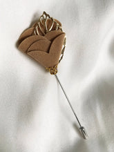 Load image into Gallery viewer, Small Tan Handmade Lily Flower Lapel Pin with Gold Leaf

